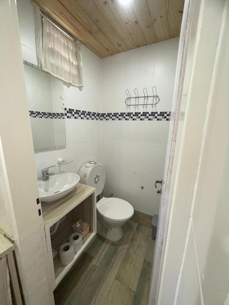 Ezeiza 2 Monoambiente Privado A 15 Minutos Del Aeropuerto Opcional Tranfer Desde Y Hacia El Aeropuerto De Ezeiza Las 24 Horas Pet Friendly Exterior foto