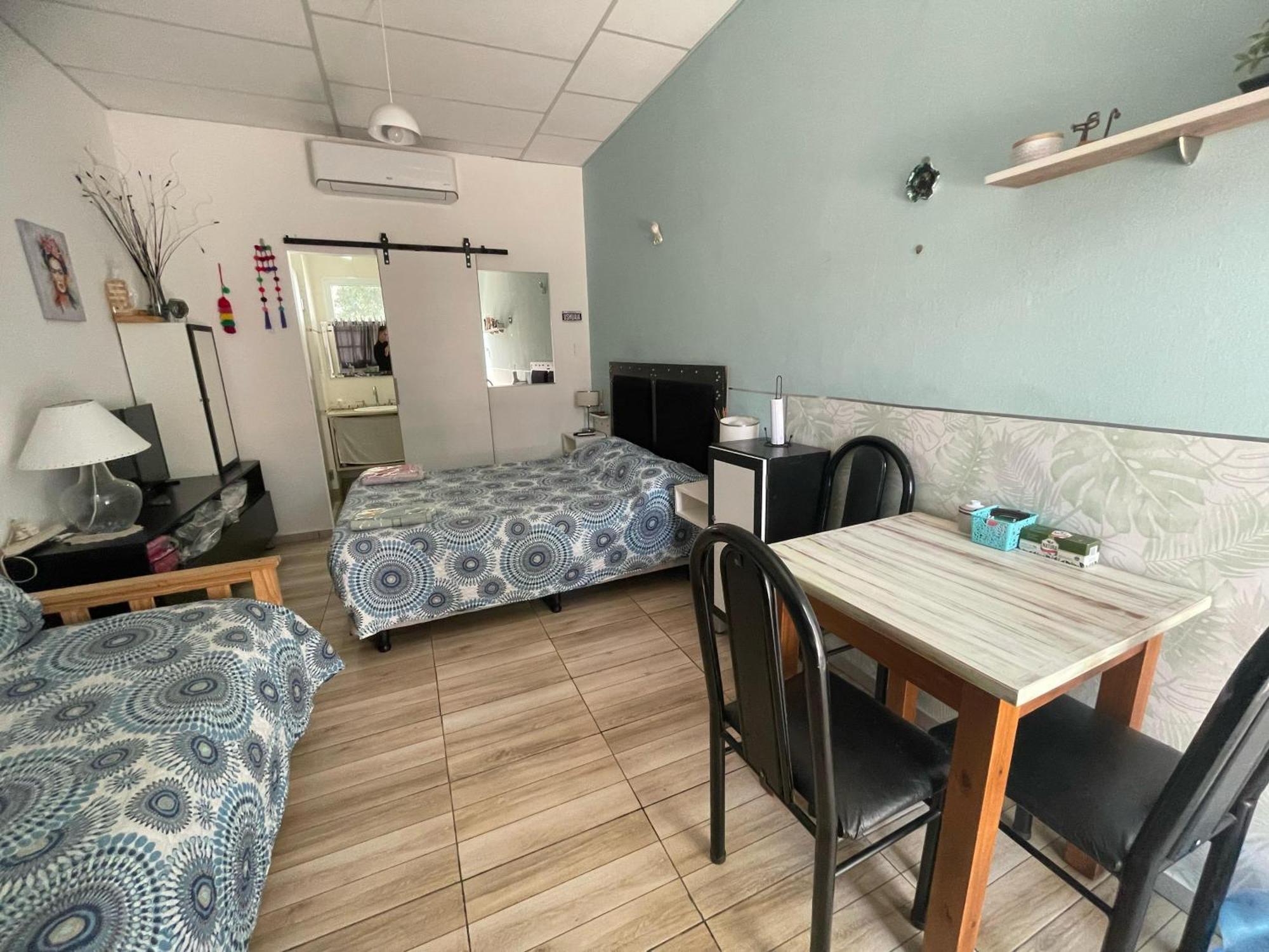 Ezeiza 2 Monoambiente Privado A 15 Minutos Del Aeropuerto Opcional Tranfer Desde Y Hacia El Aeropuerto De Ezeiza Las 24 Horas Pet Friendly Exterior foto